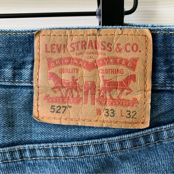 Levi’s 527 Distressed Jeans 33W, 32L - Picture 3 of 4